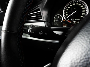 Седан BMW 5 серия 2011 года, 2139000 рублей, Тюмень