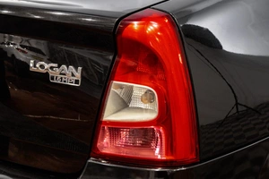 Седан Renault Logan 2010 года, 499000 рублей, Барнаул