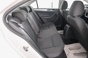 Седан Volkswagen Jetta 2017 года, 1399000 рублей, Красноярск