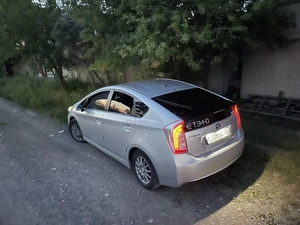 Лифтбек Toyota Prius 2013 года, 900000 рублей, Красноярск