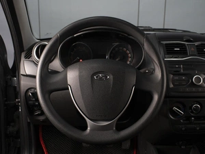 Лифтбек ВАЗ (LADA) Granta 2024 года, 950000 рублей, Омск