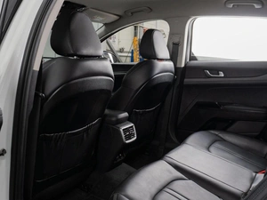 Седан Kia K5 2021 года, 2580000 рублей, Тюмень