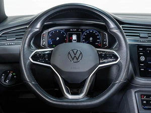 Внедорожник Volkswagen Tiguan 2022 года, 3327000 рублей, Ставрополь