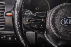 Хетчбэк Kia Rio X-Line 2020 года, 1299000 рублей, Томск