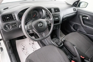 Седан Volkswagen Polo 2018 года, 769000 рублей, Красноярск
