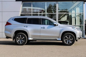 Внедорожник Mitsubishi Pajero Sport 2017 года, 3180000 рублей, Ярославль
