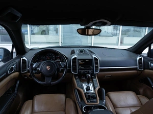Внедорожник Porsche Cayenne 2014 года, 3200000 рублей, Нижний Новгород