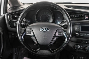 Хетчбэк Kia Ceed 2017 года, 1349000 рублей, Кемерово