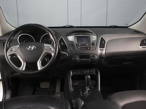 Внедорожник Hyundai ix35 2014 года, 1540000 рублей, Омск