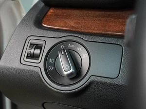 Седан Volkswagen Passat 2012 года, 1159000 рублей, Воронеж