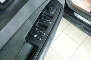 Хетчбэк Ford Focus 2006 года, 549000 рублей, Омск