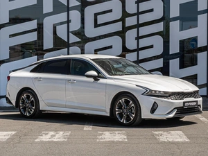 Седан Kia K5 2021 года, 2350000 рублей, Краснодар