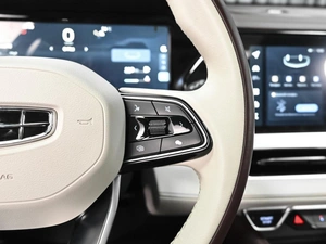 Внедорожник Geely Monjaro 2023 года, 3180000 рублей, Ставрополь