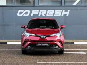 Внедорожник Toyota C-HR 2019 года, 2329000 рублей, Кирилловка