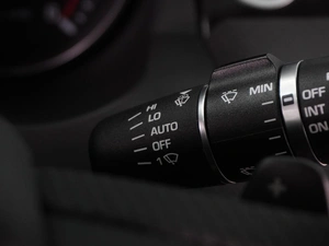 Внедорожник Land Rover Range Rover Evoque 2012 года, 1929000 рублей, Воронеж