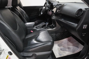 Внедорожник Toyota RAV4 2012 года, 1649000 рублей, Новокузнецк
