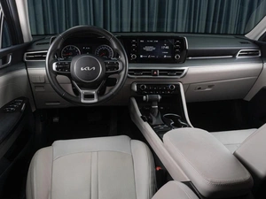 Седан Kia K5 2022 года, 2889000 рублей, Тюмень