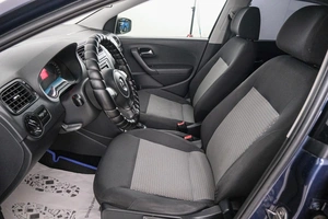 Седан Volkswagen Polo 2013 года, 829000 рублей, Красноярск