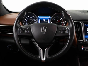 Внедорожник Maserati Levante 2016 года, 3897444 рублей, Москва