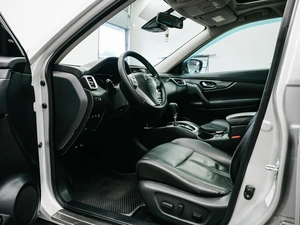 Внедорожник Nissan X-Trail 2015 года, 1799000 рублей, Красноярск