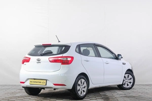 Хетчбэк Kia Rio 2014 года, 869000 рублей, Кемерово