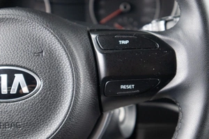 Хетчбэк Kia Rio X-Line 2019 года, 1649000 рублей, Оренбург