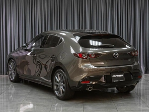Хетчбэк Mazda 3 2021 года, 1849000 рублей, Тюмень