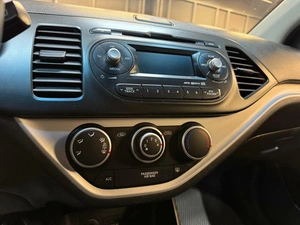 Хетчбэк Kia Picanto 2011 года, 797000 рублей, Красноярск