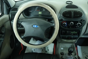 Хетчбэк ВАЗ (LADA) Kalina 2011 года, 289000 рублей, Омск