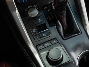 Внедорожник Lexus NX 2015 года, 2999000 рублей, Тюмень