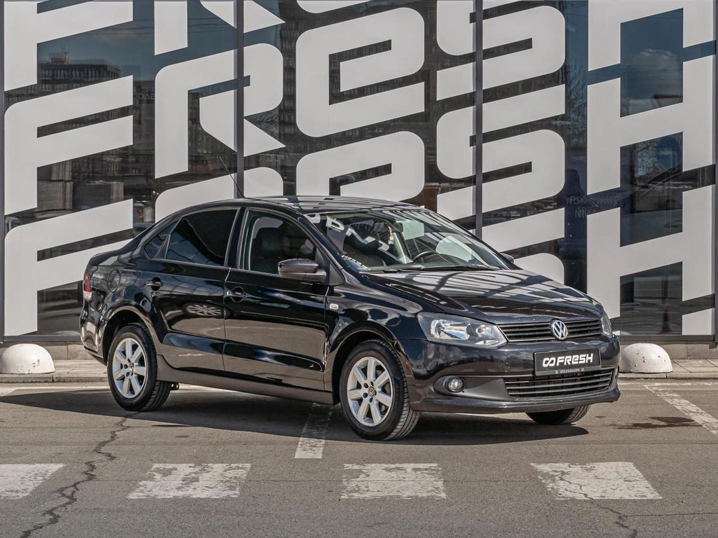 Седан Volkswagen Polo 2011 года, 730000 рублей, Краснодар