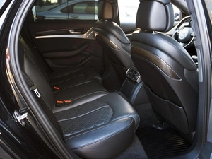 Седан Audi S8 2013 года, 3349000 рублей, Кропоткин
