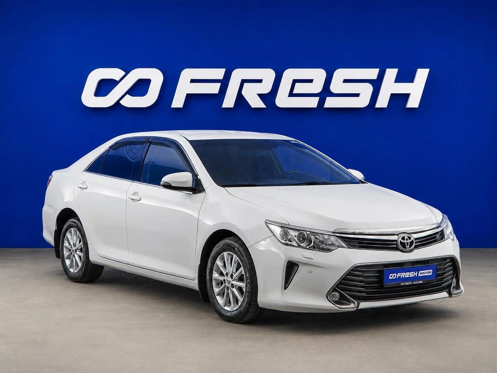 Седан Toyota Camry 2017 года, 3749777 рублей, Москва