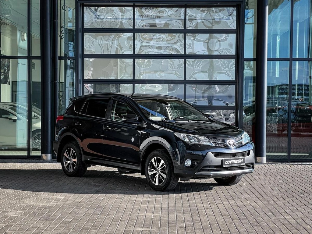 Внедорожник Toyota RAV4 2014 года, 1810000 рублей, Уфа