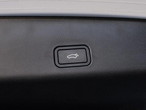 Внедорожник Geely Monjaro 2023 года, 3040000 рублей, Краснодар