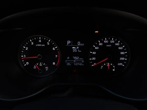 Седан Kia Rio 2018 года, 1389000 рублей, Саратов