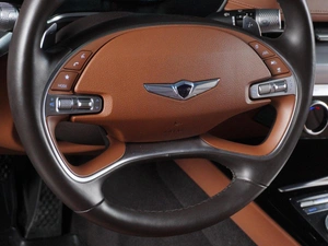 Седан Genesis G80 2021 года, 4240000 рублей, Красный Пахарь