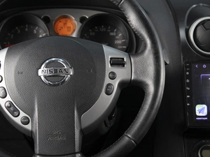 Внедорожник Nissan Qashqai 2007 года, 750000 рублей, Омск