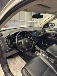 Внедорожник Mitsubishi Outlander 2013 года, 1487000 рублей, Красноярск