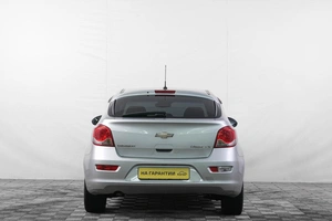 Хетчбэк Chevrolet Cruze 2012 года, 769000 рублей, Кемерово