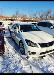 Седан Toyota Crown 2011 года, 2100000 рублей, Красноярск