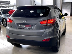 Внедорожник Hyundai ix35 2013 года, 1347000 рублей, Солонцы
