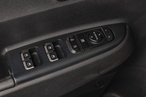 Хетчбэк Kia Rio X-Line 2019 года, 1519000 рублей, Челябинск