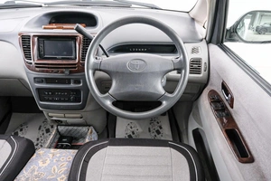 Минивэн Toyota Nadia 2000 года, 799000 рублей, Красноярск