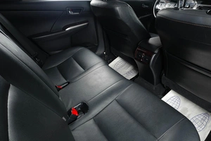 Седан Toyota Camry 2015 года, 1959000 рублей, Тюмень