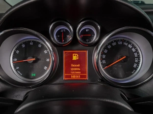 Хетчбэк Opel Astra 2011 года, 749000 рублей, Воронеж