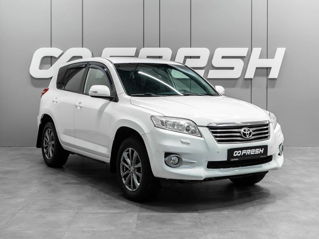 Внедорожник Toyota RAV4 2010 года, 1179000 рублей, Тюмень