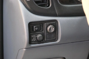 Хетчбэк Nissan Almera 2005 года, 439000 рублей, Омск