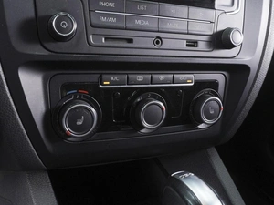 Седан Volkswagen Jetta 2016 года, 1169000 рублей, Ростов-на-Дону