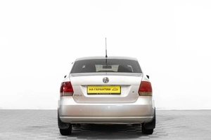 Седан Volkswagen Polo 2012 года, 669000 рублей, Барнаул